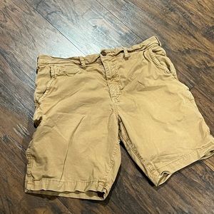 American Eagle Shorts Size 34